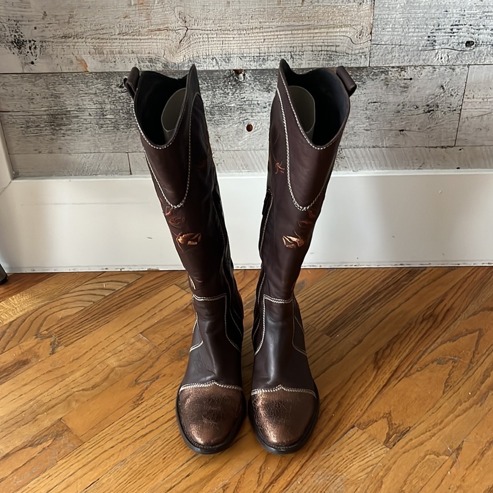 Osvaldo Pericoli women’s boots. EU 36